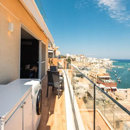 Luxury Panoramic Penthouse W Jacuzzi & Sea View アパート *
